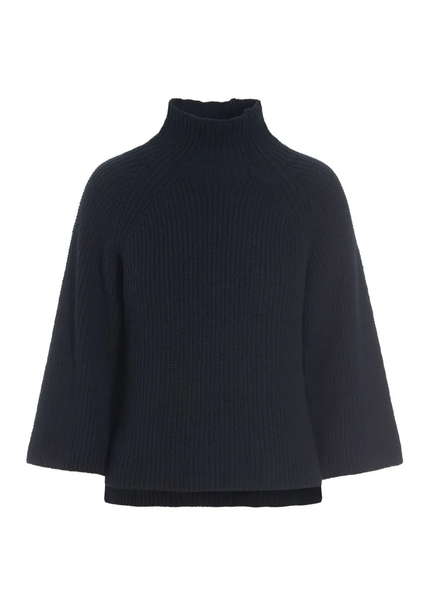 Kareshi turtleneck blouse