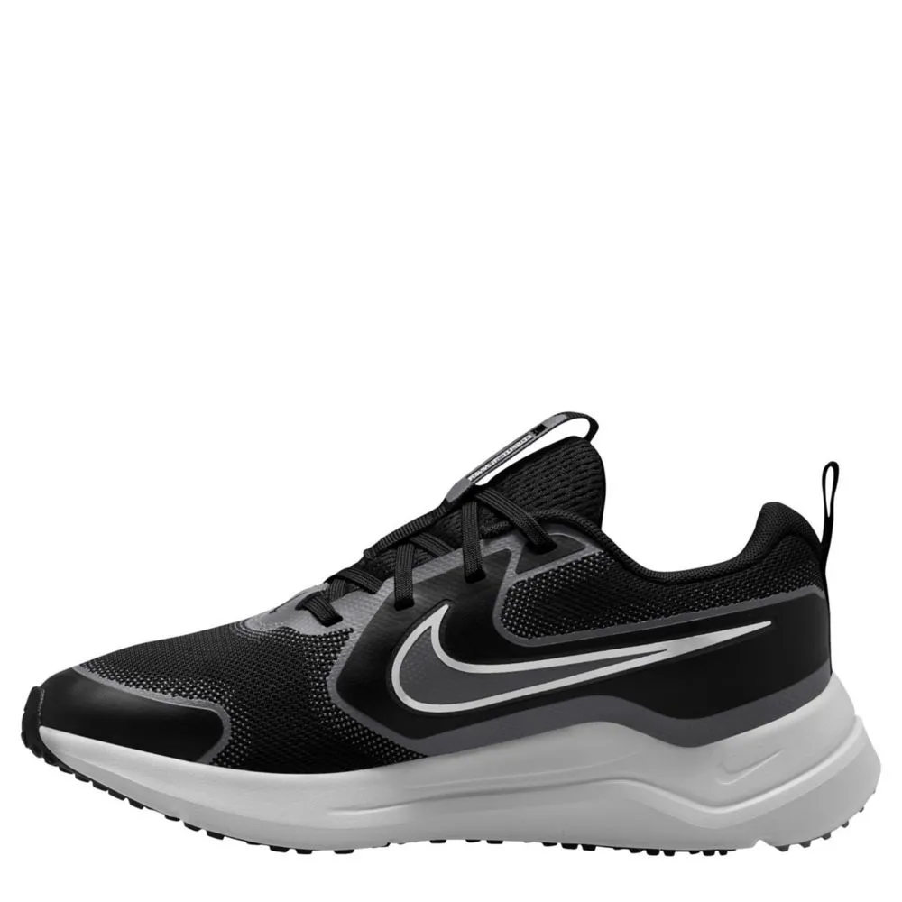 NIKE  BOYS BIG KID COSMIC RUNNER SNEAKER