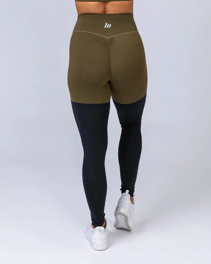 Two Tone Scrunch Leggings - Khaki / Black